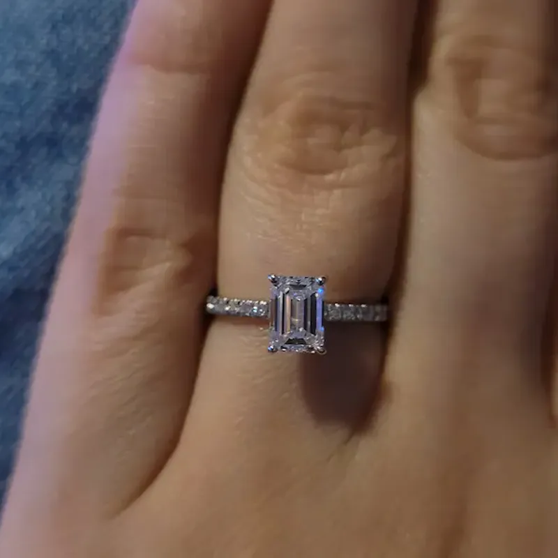 Image #1 from Beatrice